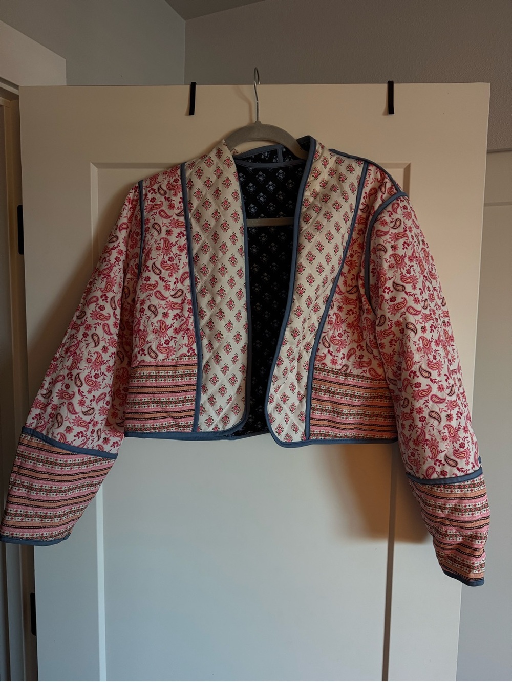 Vintage Floral Reversible Quilted Cropped Jacket
